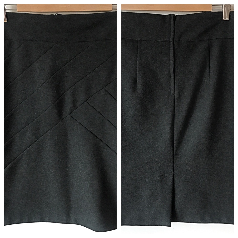 H&M Pencil Skirt With Intricate Detail